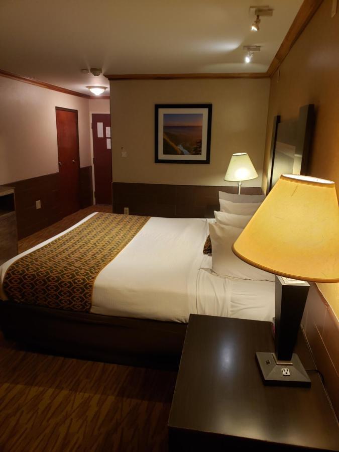 Hotel Baymont By Wyndham Pompton Plains/Wayne à Pequannock Extérieur photo