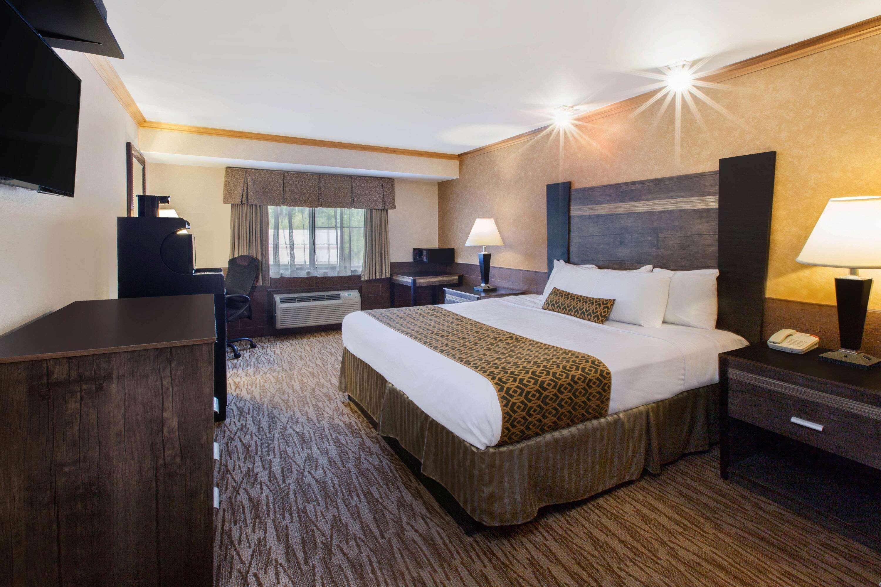 Hotel Baymont By Wyndham Pompton Plains/Wayne à Pequannock Extérieur photo