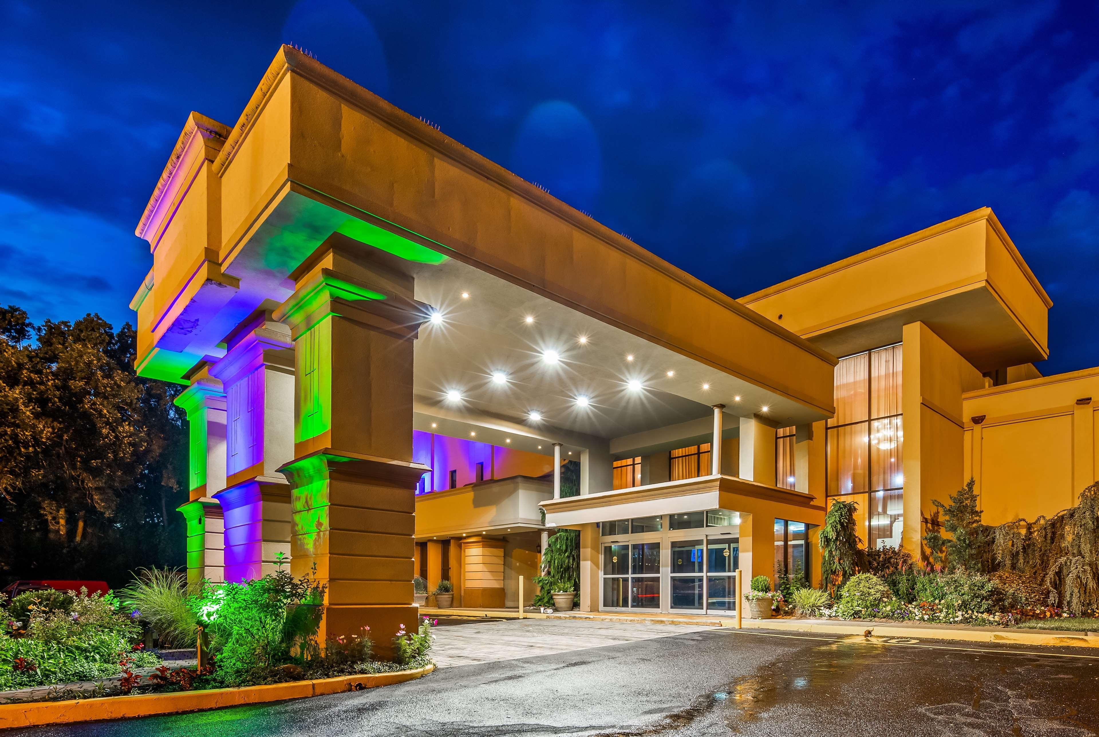 Hotel Baymont By Wyndham Pompton Plains/Wayne à Pequannock Extérieur photo