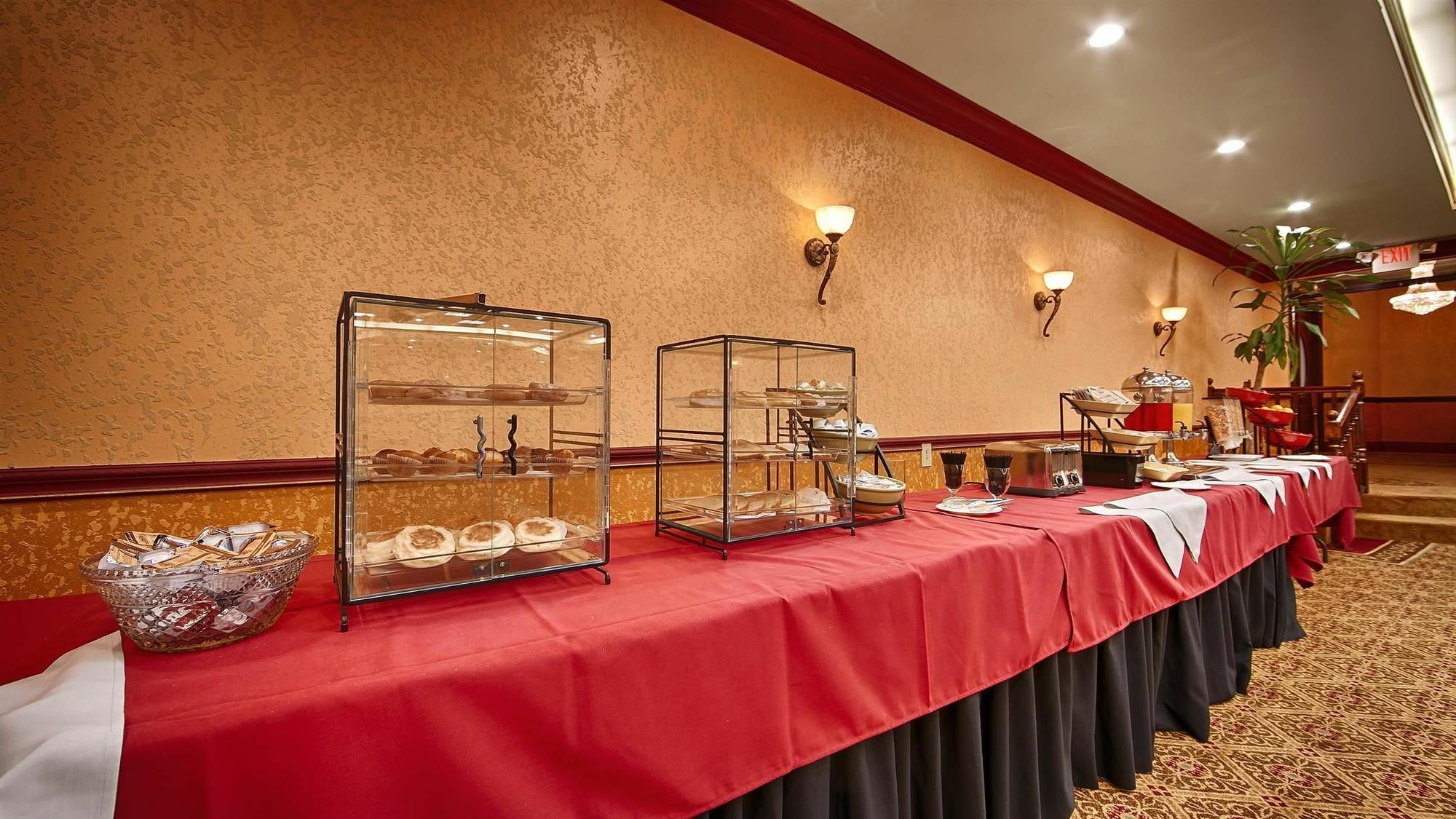 Hotel Baymont By Wyndham Pompton Plains/Wayne à Pequannock Extérieur photo